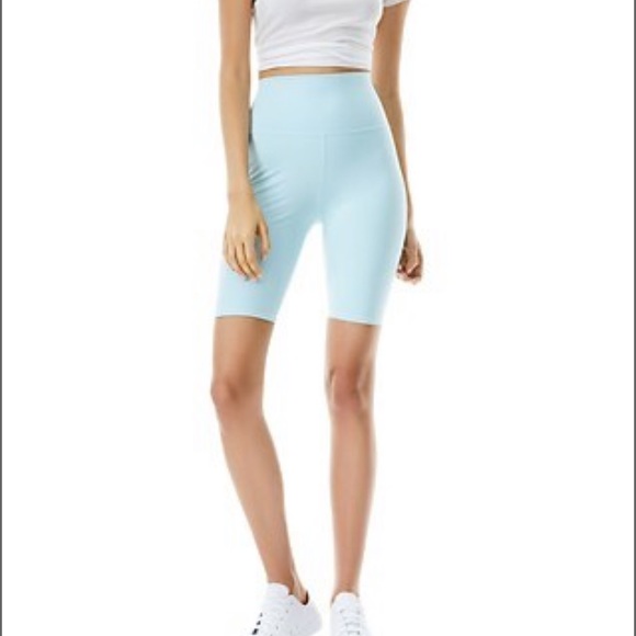 FINAL PRICE 🔥🔥🔥 Alice + Olivia 💛 NWT biker shorts - Picture 7 of 15